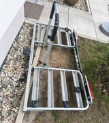 Bagażnik rowerowy na hak na 4 rowery