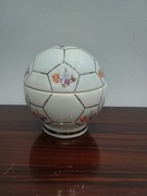 Porcelanowa piłka nożna popielniczka Bogucice PRL