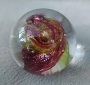 Kule szklane przyciski do papieru 