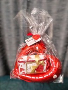 Prezent Walentynkowy - kosmetyczka z sercem