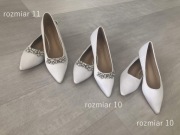 Białe buty ślubne, płaskie