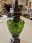 Stara lampa naftowa HS