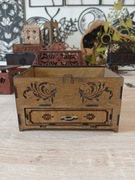 Dekoracyjna skrzynka z drewna