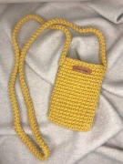 Mała torebka na ramię, etui na telefon,listonoszka żółta. 