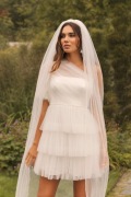 Suknia ślubna By Malina model Constance z jedwabiem