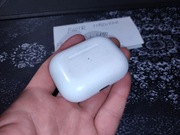Etui ładujące AirPods Pro 2. generacji USB-C (A2968)