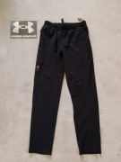 Spodnie sportowe dresy Under Armour roz. 146 - 158 na 11 - 13 lat