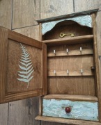 Szafka, wieszak na klucze dekoracja 