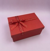 Prostokątne pudełko prezentowe Love you 25x18x10,5 cm