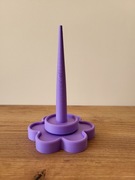 Flower Yarn Spinner, obrotowy stojak na włóczkę w kształcie kwiatka- fiolet