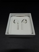 Słuchawki przewodowe Apple Earpods, złącze Lightning