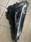 Lampa prawa Lexus Ux 