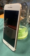 iPhone 8 64GB Gold