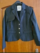 Elegancki żakiet  firmy Simple rozm. 40