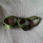 Gogle z czasów PRL Gogle z czasów PRL wsk, wfm,shl komar 