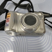 Aparat cyfrowy Nikon E4800