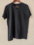 czarna koszulka w serek uniwersalna  t-shirt basic casual unisex