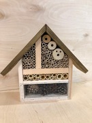 Hotel domek ul budka dla owadów pszczół murarek