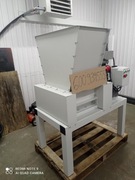 Rębak rozdrabniacz dwuwałowy