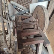 Stara sieczkarnia Poloni