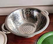 Cedzak Durszlak Orion śr24cm + Garnki 4szt z pokrywkami