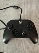 Pad przewodowy do pc/xbox one