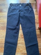 Spodnie czarne dżety Guess rozm. 31 nowe