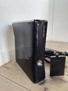 Konsola Xbox 360 Slim S Zasilacz Microsoft X