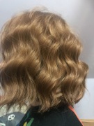 Sprzedam perukę nową