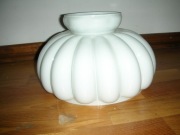 Klosz szklany ryflowany do lampy naftowej 23cm