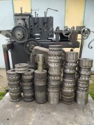 Maszyna do fakturowania profili, prętów, płaskowników