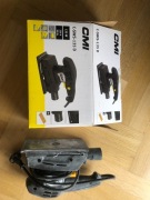 CMI Szlifierka oscylacyjna 135 W