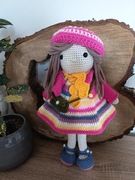Lalka amigurumi przytulanka koleżanka szydełkowa ze zdejmowanymi ubrankami 