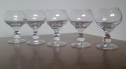 Zestaw 5szt. kieliszków na nóżce, szkło bezbarwne, koniakówki okres PRL