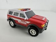 Tonka samochód z dźwiękiem i światłami