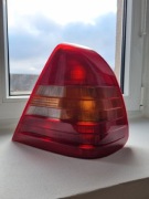 Lampa tył prawa mercedes w202