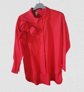 Przepiękna koszula zdobiona kwiatem