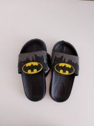 Klapki chłopięce z motywem Batmana rozmiar 25/26
