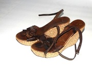 _mada in pelle_Fajne Skórzane sandały koturna_R.38_