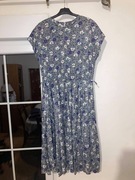 Sukienka - lekka, delikatna