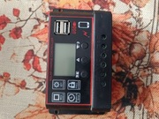 Solarny regulator napięcia 12v/24v