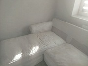 Sofa do salonu w domu