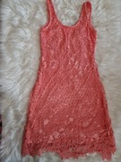 Sukienka letnia mini koronka obcisła