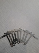 Przyrząd do pomiaru promienia podstrunnicy gitary