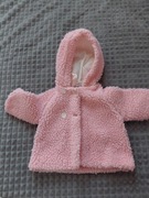 Uroczy kubraczek dla niemowlaka cieply i miekki