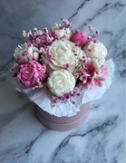 Box babyshower ślub kwiaty na prezent flowerbox ze świec sojowych