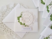 Zaproszenia komunijne na komunię białe delikatne hostia koperta