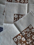 Lniane serwetki vintage PRL cztery sztuki