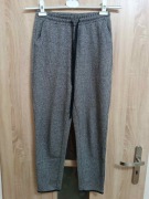 Damskie spodnie typu joggery S