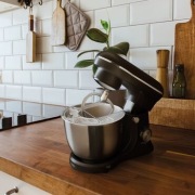 Robot Planetarny HOFFEN EXPERT 1500W Zestaw 2 Mis 4L 5L NOWY POWYSTAWOWY 